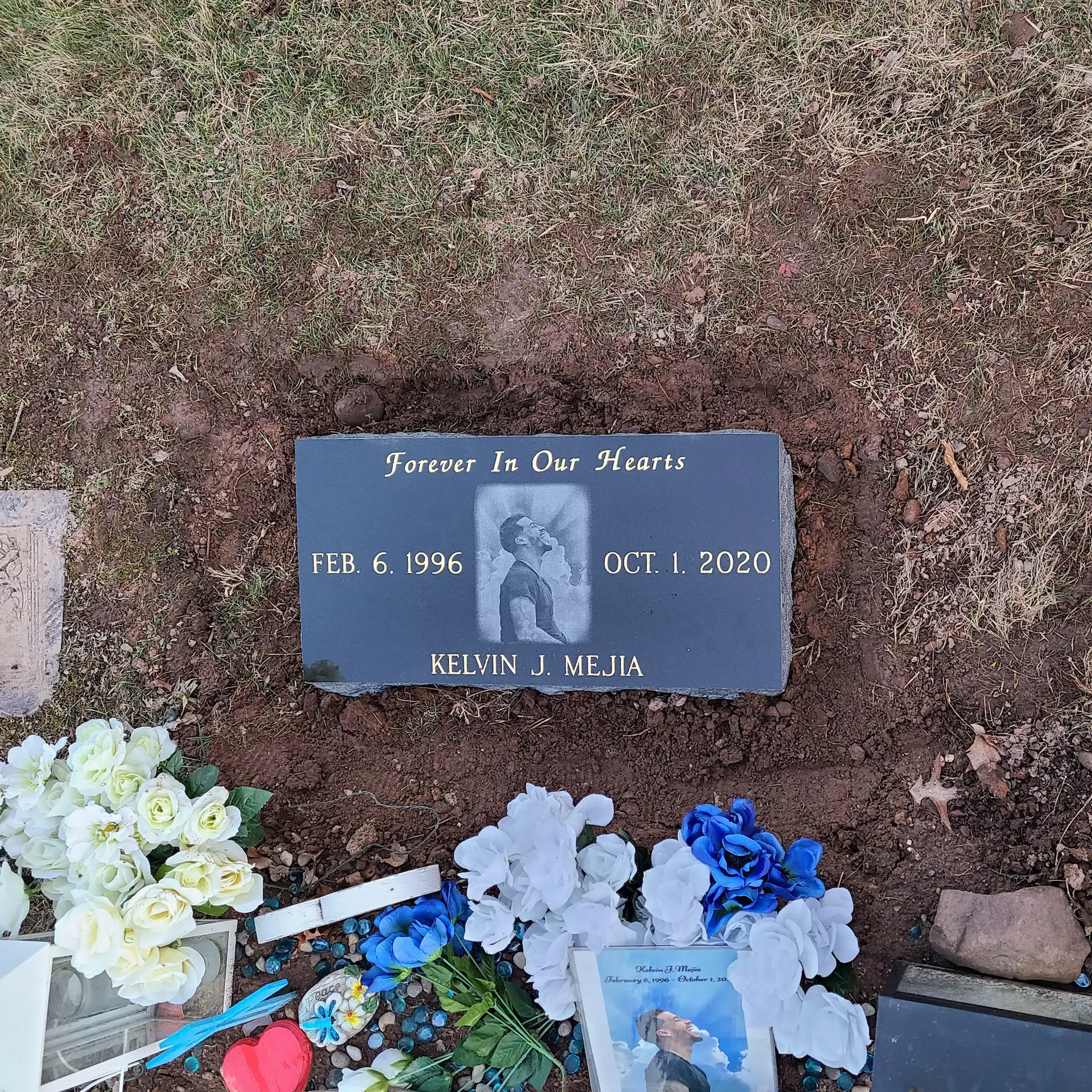Granite Flush Marker hand-carved by Flush Marker Guide in NJ — image 4