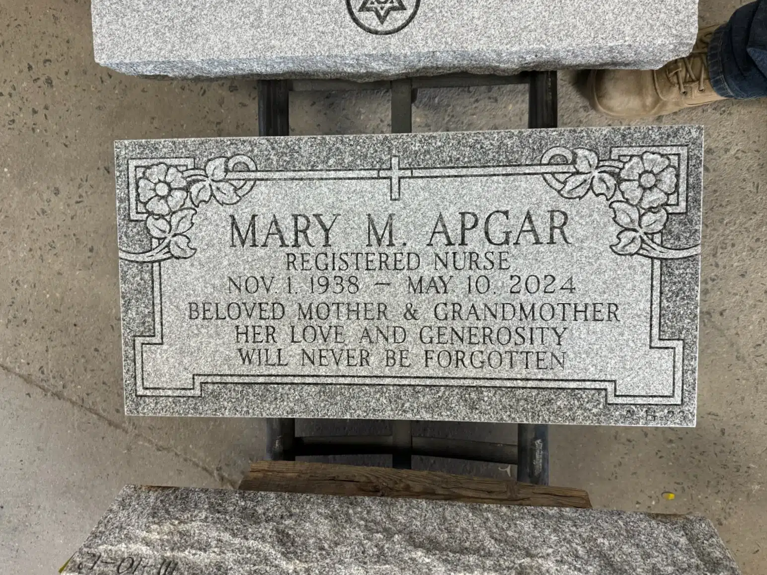 Granite Flush Marker hand-carved by Flush Marker Guide in NJ — image 7