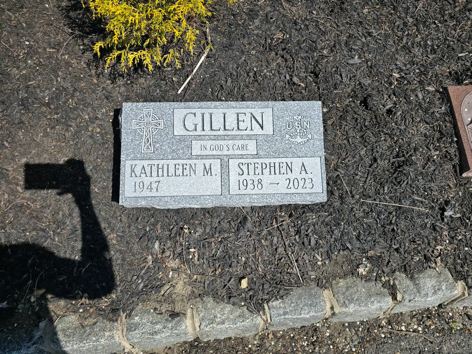 Granite Flush Marker hand-carved by Flush Marker Guide in NJ — image 3